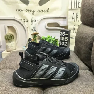 Adidas Climacool حذاء رياضي أسود وفضي شبكي للأسلوب الحياتي