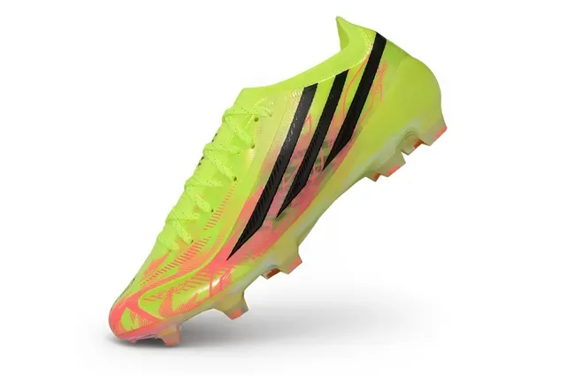 Adidas F50 নিওন হলুদ গোলাপি সিন্থেটিক আপার কালো থ্রি স্ট্রাইপ ফার্ম গ্রাউন্ড ফুটবল জুতো 3