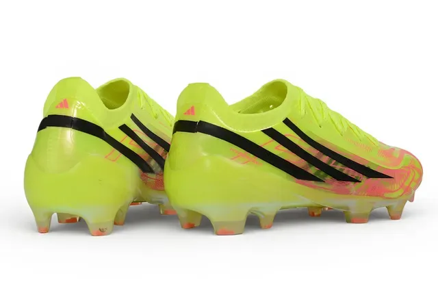 Adidas F50 নিওন হলুদ গোলাপি সিন্থেটিক আপার কালো থ্রি স্ট্রাইপ ফার্ম গ্রাউন্ড ফুটবল জুতো 4
