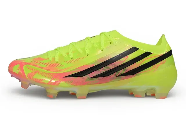 Adidas F50 নিওন হলুদ গোলাপি সিন্থেটিক আপার কালো থ্রি স্ট্রাইপ ফার্ম গ্রাউন্ড ফুটবল জুতো 6