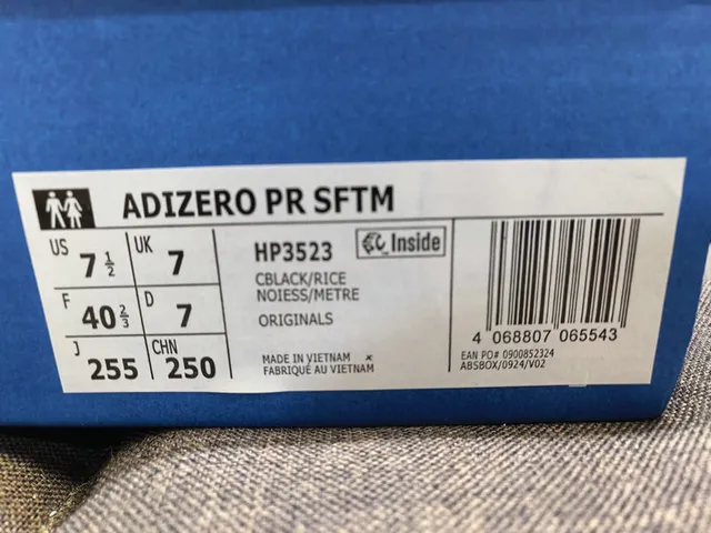 Adidas Gray Black Mesh Upper Three Stripes Running Shoes 22