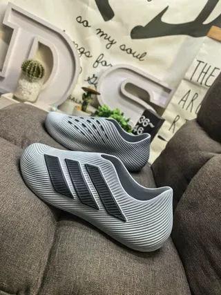 Adidas Gris Noir Côtelé Monolithique Supérieur Sans Lacets Slip-On Lifestyle Sneakers 7