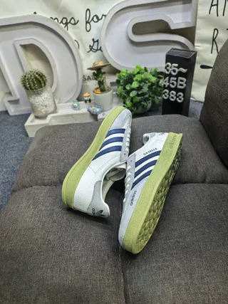 Adidas Verde Cinza Tênis Lifestyle de Ante e Couro Misturado de Baixo 6