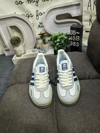 Adidas Verde Cinza Tênis Lifestyle de Ante e Couro Misturado de Baixo 10