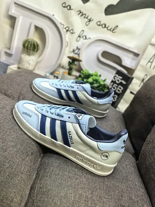 Adidas Verde Cinza Tênis Lifestyle de Ante e Couro Misturado de Baixo 17
