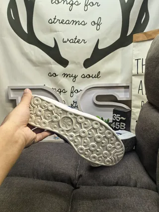 Adidas Verde Cinza Tênis Lifestyle de Ante e Couro Misturado de Baixo 24
