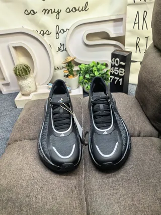 Adidas Hyperboost Black Gray Lifestyle Sneakers 10