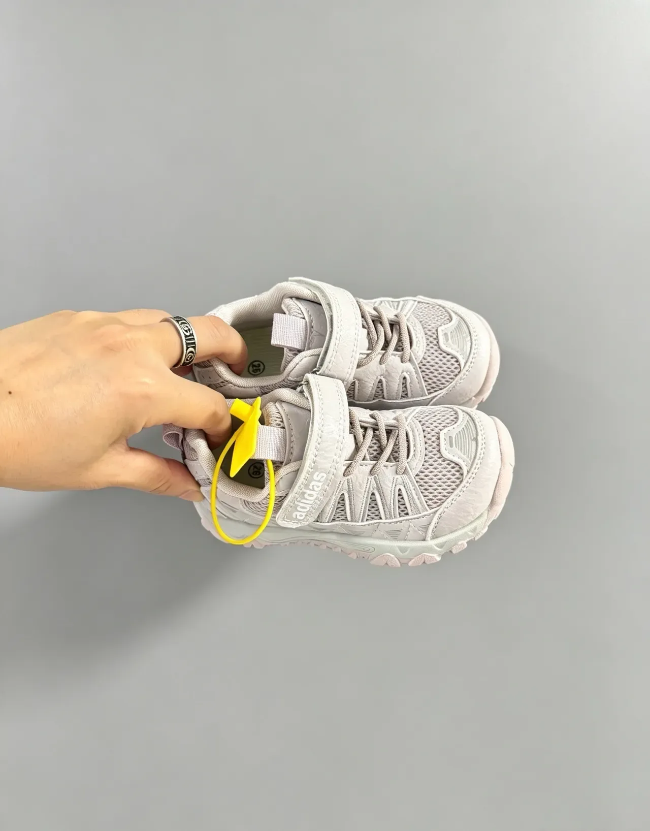 أديداس أطفال بدون أربطة Velcro نمط المسار أسلوب الحياة أحذية رياضية 16