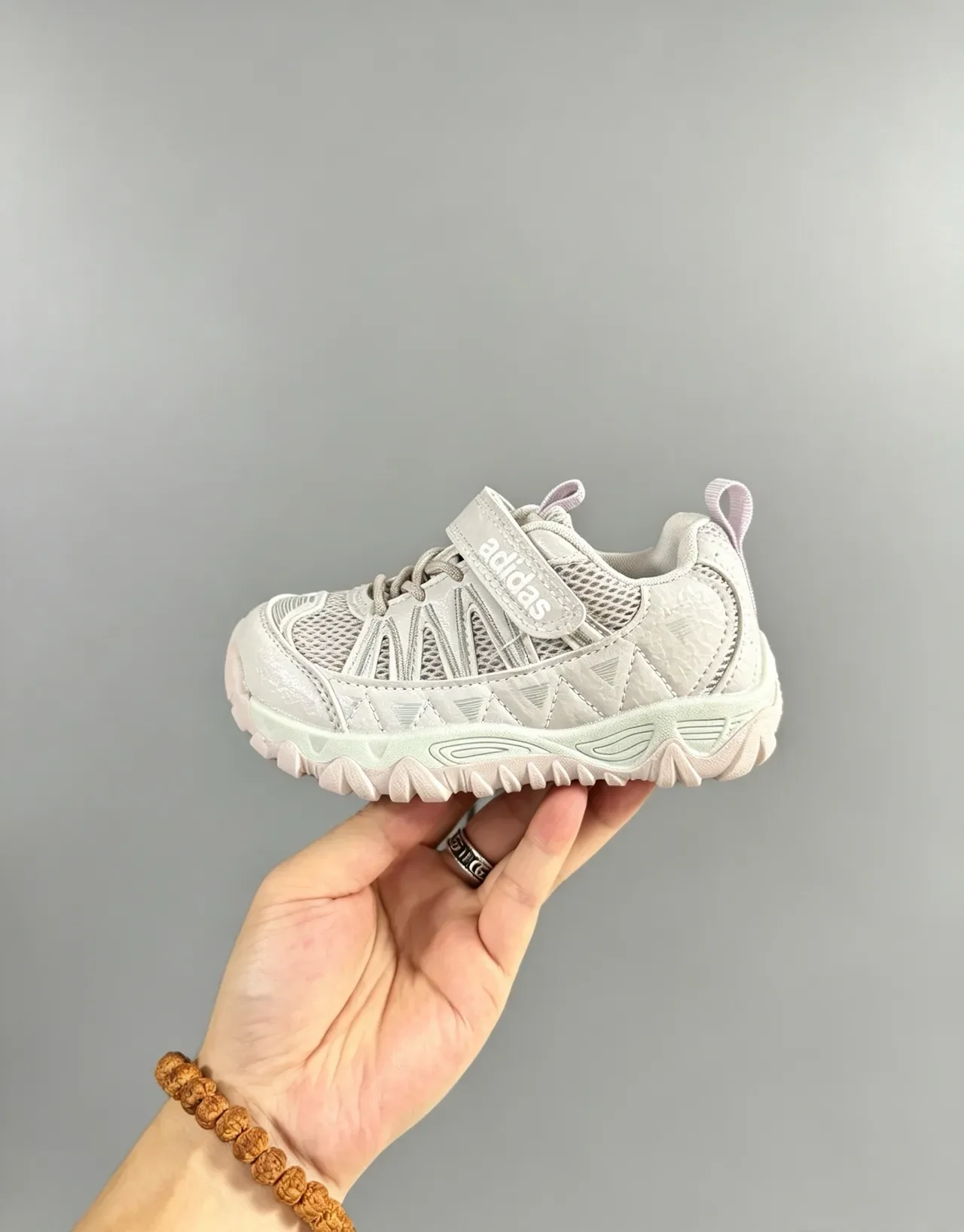 أديداس أطفال بدون أربطة Velcro نمط المسار أسلوب الحياة أحذية رياضية 18