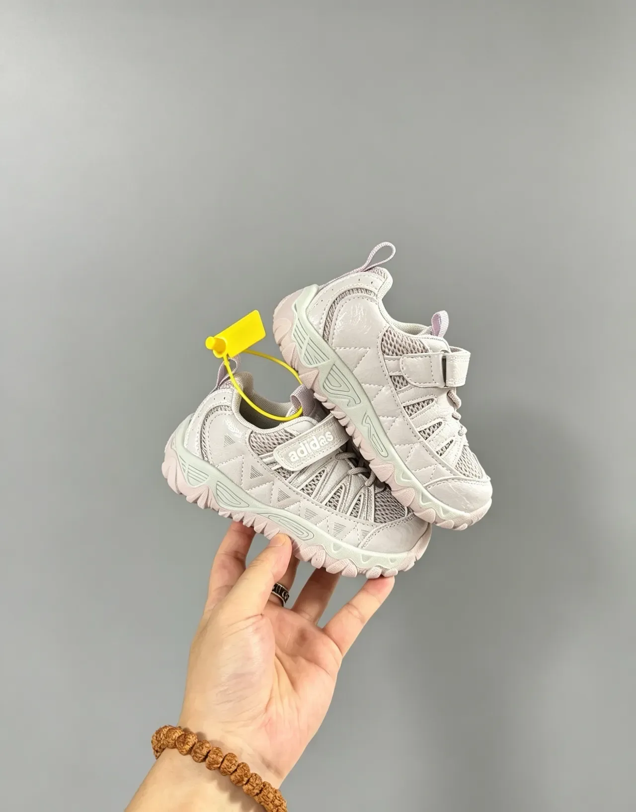 أديداس أطفال بدون أربطة Velcro نمط المسار أسلوب الحياة أحذية رياضية 21