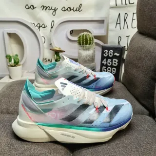 Adidas Lightstrike Pro Azul Malha Translucida Camada Superior Superposições Sintéticas Tênis de corrida