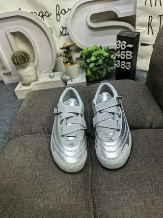 أديداس أحذية رياضية فضية معدنية Velcro Strap Low-Top نمط حياة 10