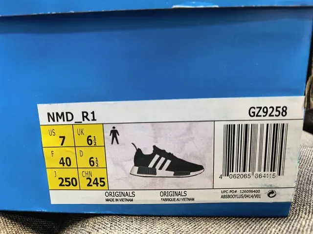 Adidas NMD R1 أبيض أحمر أزرق حذاء رياضي لايف ستايل 12