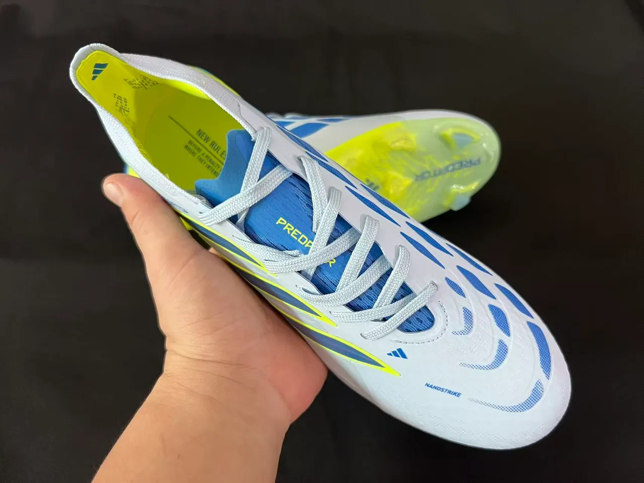 Adidas Predator Nanostrike Zapatos de fútbol para tierra firme 5
