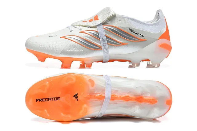 Adidas Predator أحذية كرة القدم أبيض برتقالي منخفضة القطع مع ربطة أحذية مقفلة للأرض الصلبة 9