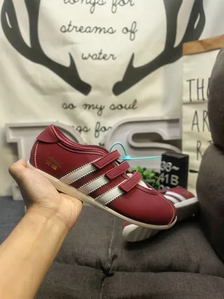 Adidas Rouge Blanc Sans Lacets Double Velcro Sneakers Lifestyle 5