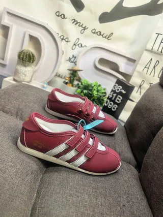 Adidas Rouge Blanc Sans Lacets Double Velcro Sneakers Lifestyle 9