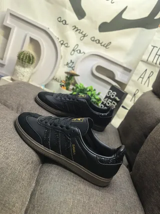Adidas Samba Black Gold Low-Top Leather Upper Lifestyle Sneakers 7
