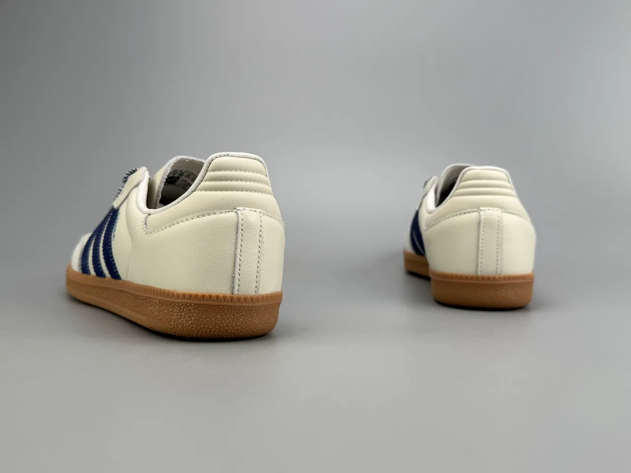 Adidas Samba Off-White Navy Gum Sneakers Lifestyle 4