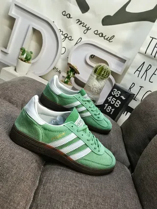 Adidas Spezial Chaussures Lifestyle en Daim Bleu Clair 9