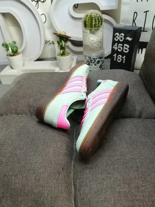 Adidas Spezial Chaussures Lifestyle en Daim Bleu Clair 16