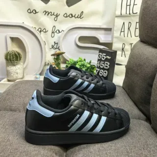 Adidas Superstar أحذية رياضية أسلوب حياة سوداء وأزرق فاتح