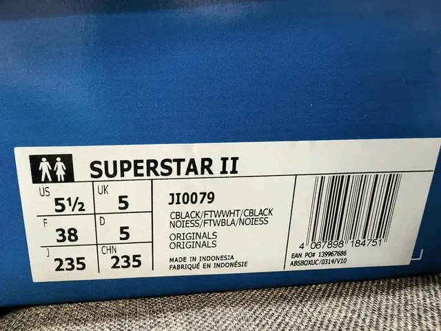 Adidas Superstar أسود أزرق Shell-Toe الجزء العلوي المتشقق أسلوب حياة Sneakers 2