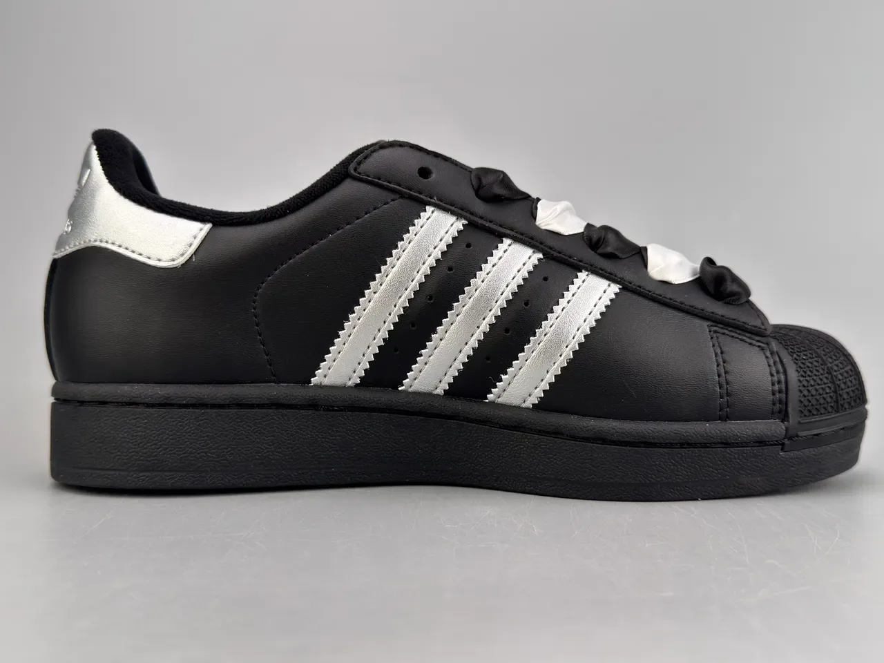 Adidas Superstar Black Silver Hello Kitty Lifestyle Sneakers 10