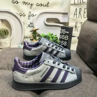 Adidas Superstar رمادي وبنفسجي مبطن بمربعات أحذية رياضية أسلوب حياة