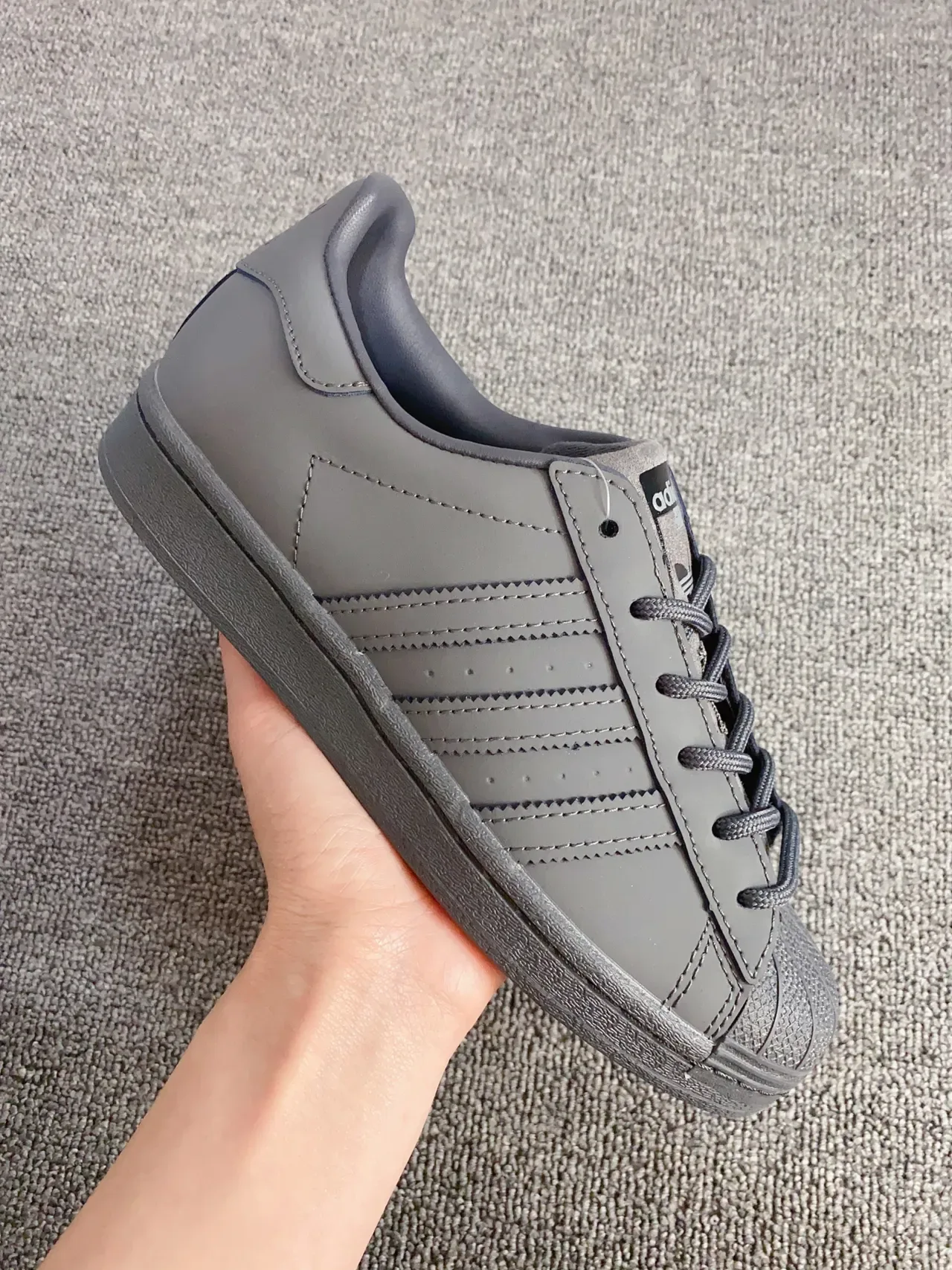 Adidas Superstar Monocromático Cinza Escuro Tênis Lifestyle 5