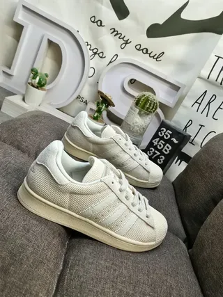 Adidas Superstar Off-White Tênis Lifestyle de Corduroy 9