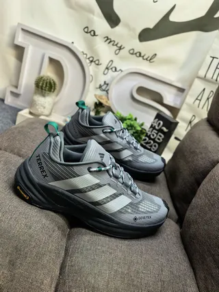 Adidas Terrex Cinza Verde Silhueta GORE-TEX Impermeável Tênis running 9