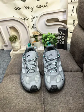 Adidas Terrex Cinza Verde Silhueta GORE-TEX Impermeável Tênis running 10