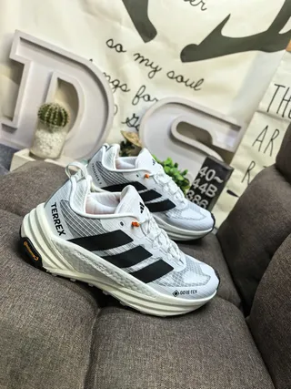 Adidas Terrex Two GORE-TEX White Black Tênis de corrida 9