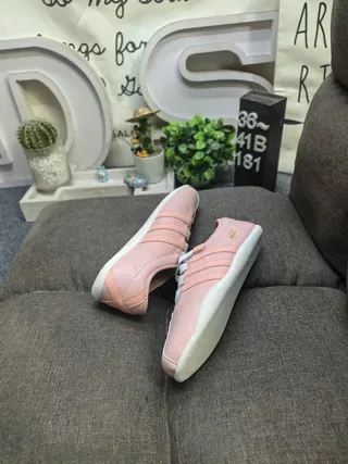 Adidas Tokyo Pink Three-Stripe tênis lifestyle 6