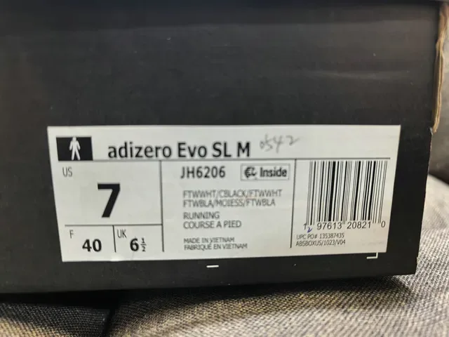 Adidas Ultraboost أسود رمادي أحادي اللون منحوت بوست وسط القدم أسلوب الحياة احذية رياضية 2
