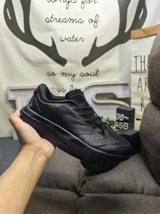 Adidas Ultraboost أسود رمادي أحادي اللون منحوت بوست وسط القدم أسلوب الحياة احذية رياضية 5