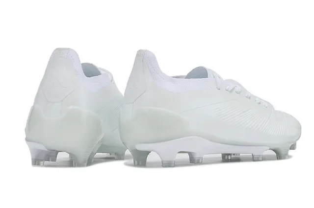 Adidas Blanc Monochrome Texturé Synthétique Supérieur Terre Firme Chaussures de Football 5