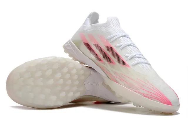 Adidas X blanc et rose basse coupe maille synthétique supérieure gazon chaussures de football 4