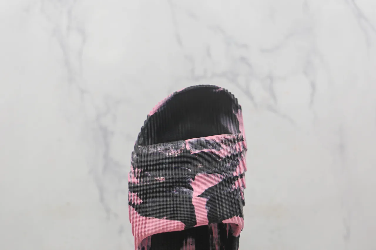 Adidas Yeezy Slide গোলাপি কালো মার্বেলড মোল্ডেড EVA স্লিপার 3