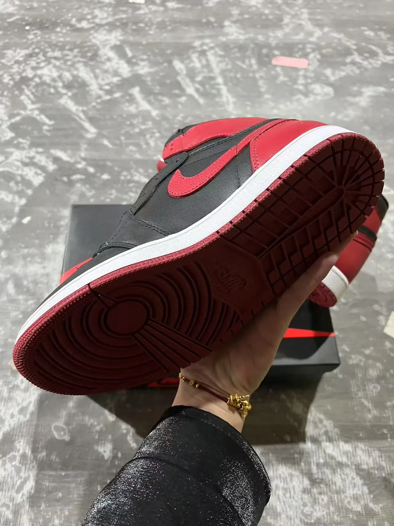 Air Jordan 1 Black University Red Tênis de Basquete 6