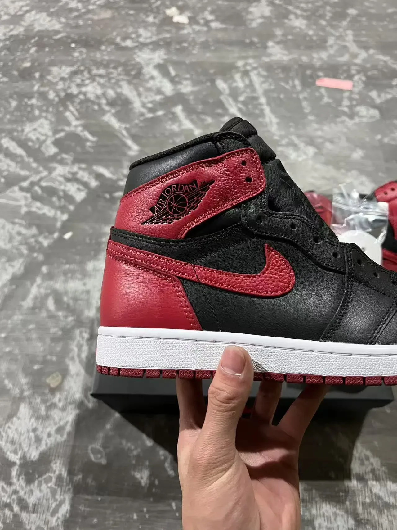 Air Jordan 1 Black University Red Tênis de Basquete 7