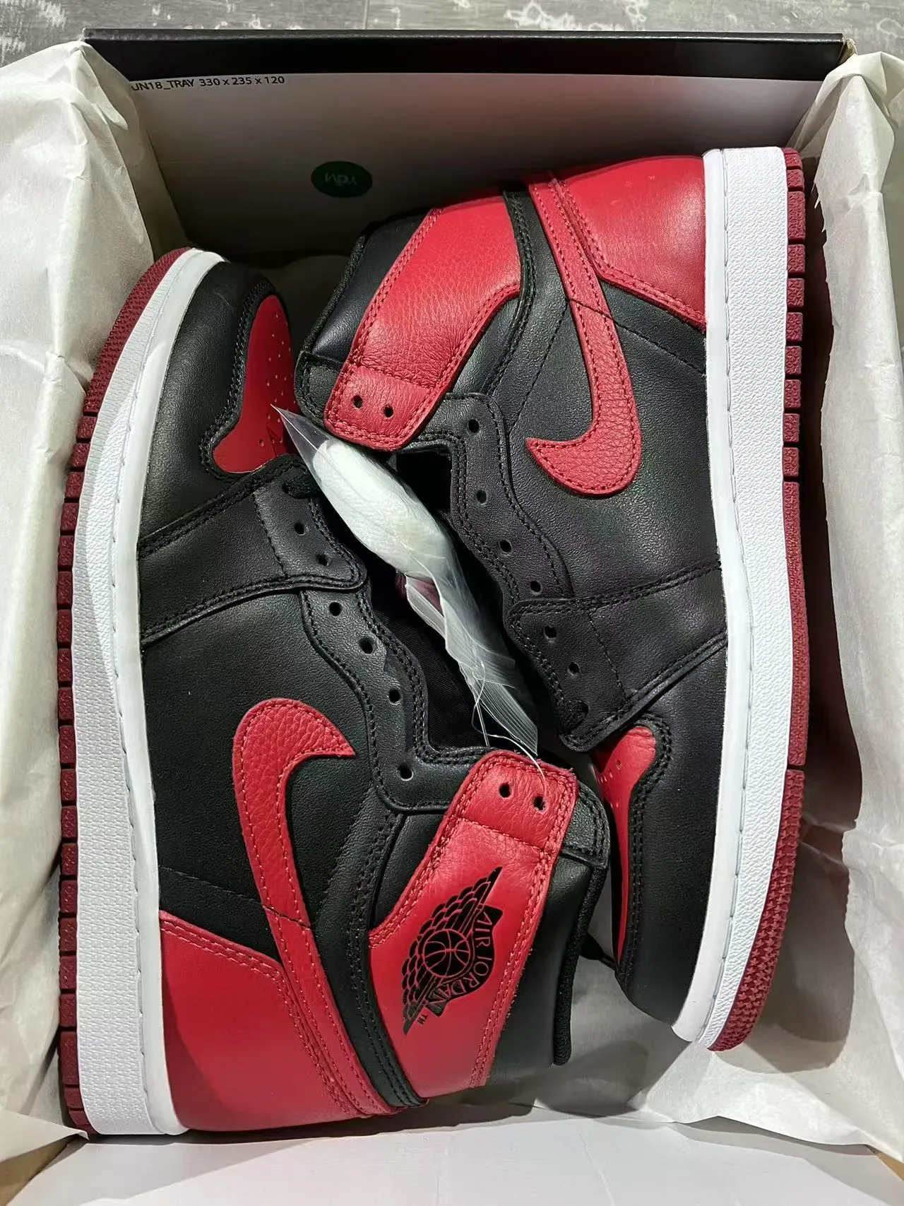 Air Jordan 1 Black University Red Tênis de Basquete 9