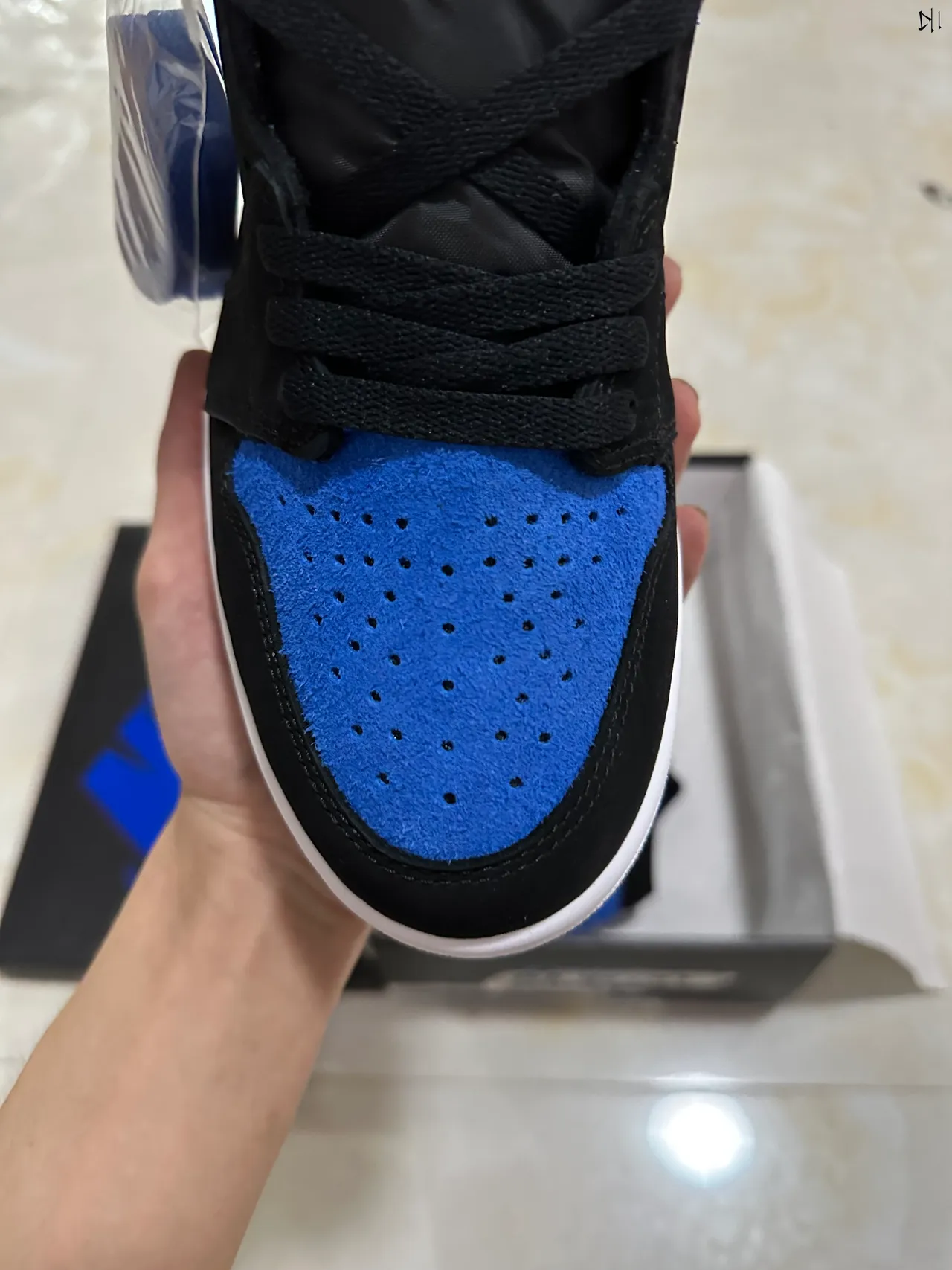 Air Jordan 1 High Black Royal Blue Suede Basketball Shoes 3