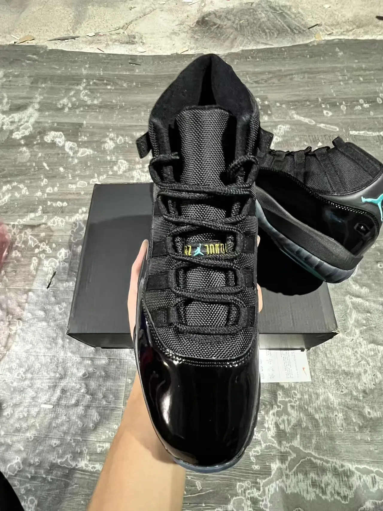 Tênis de basquete Air Jordan 11 Jumpman preto turquesa 3