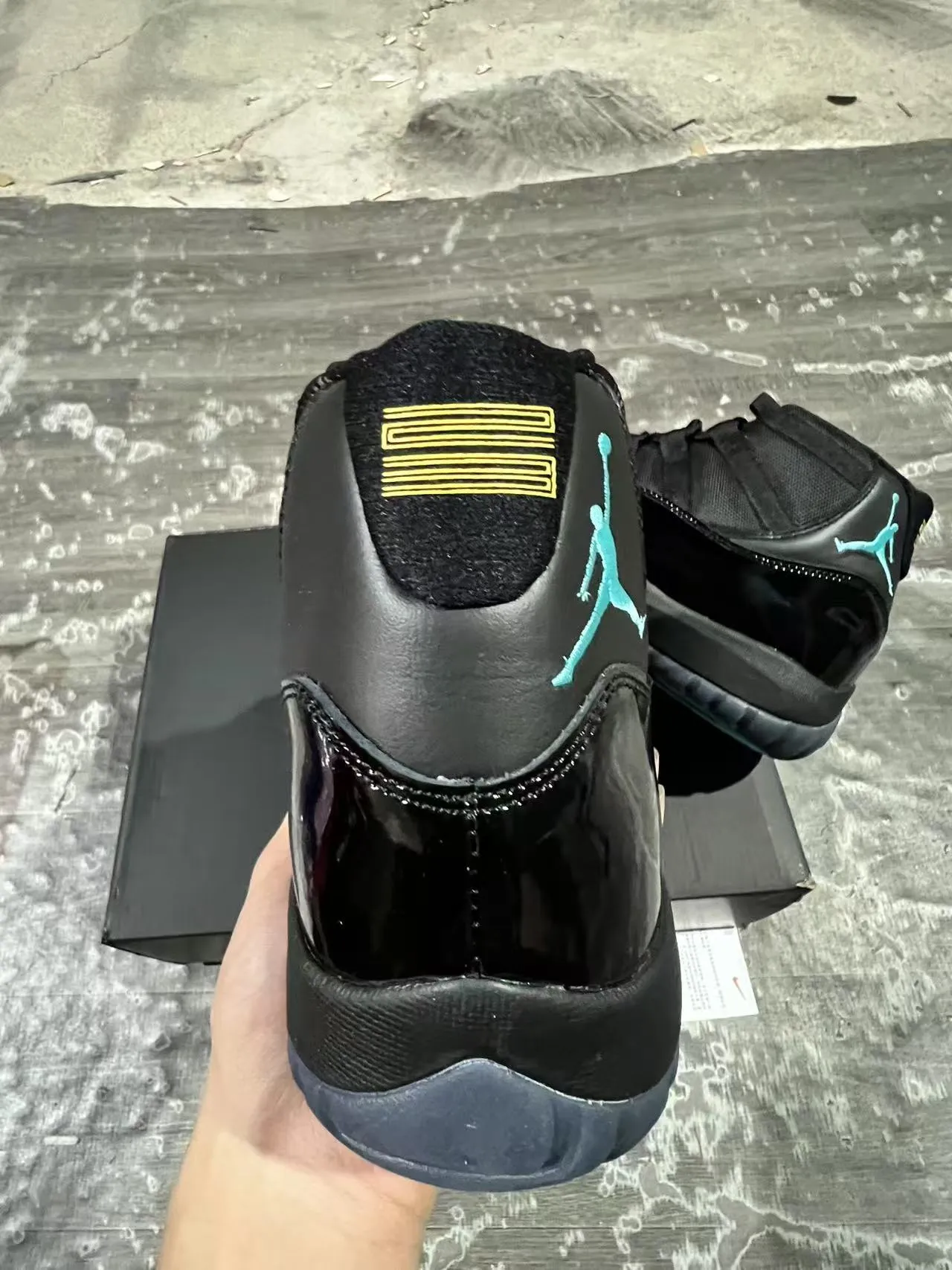 Tênis de basquete Air Jordan 11 Jumpman preto turquesa 8