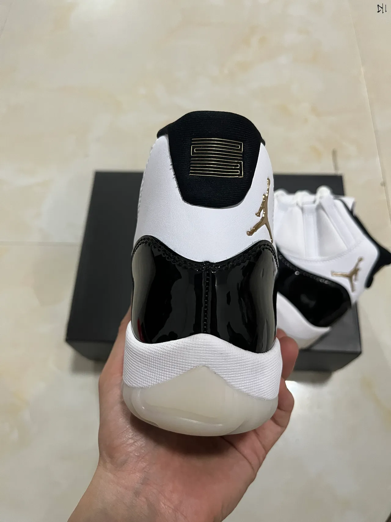 Air Jordan 11 White Black Gold Basketball Shoes 7
