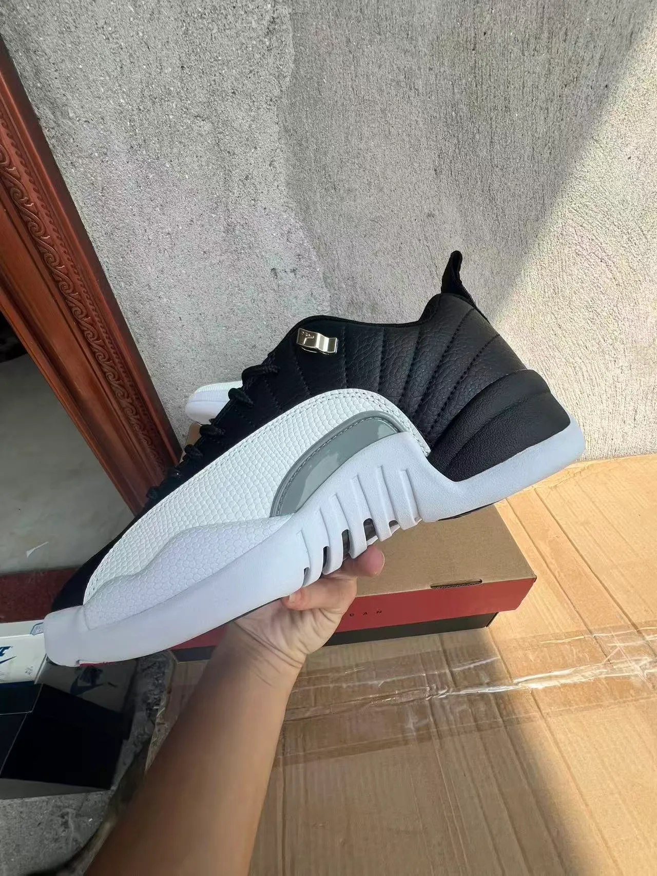 Zapatillas de baloncesto Air Jordan 12 negro blanco gris 5