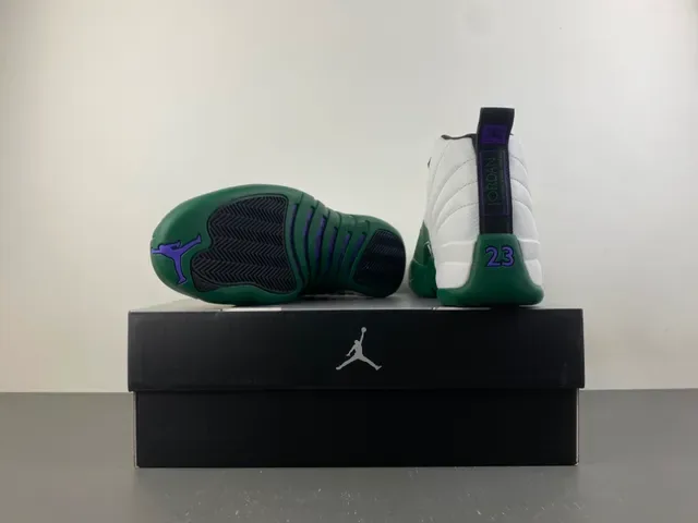 Air Jordan 12 সাদা সবুজ বাস্কেটবল জুতা 17