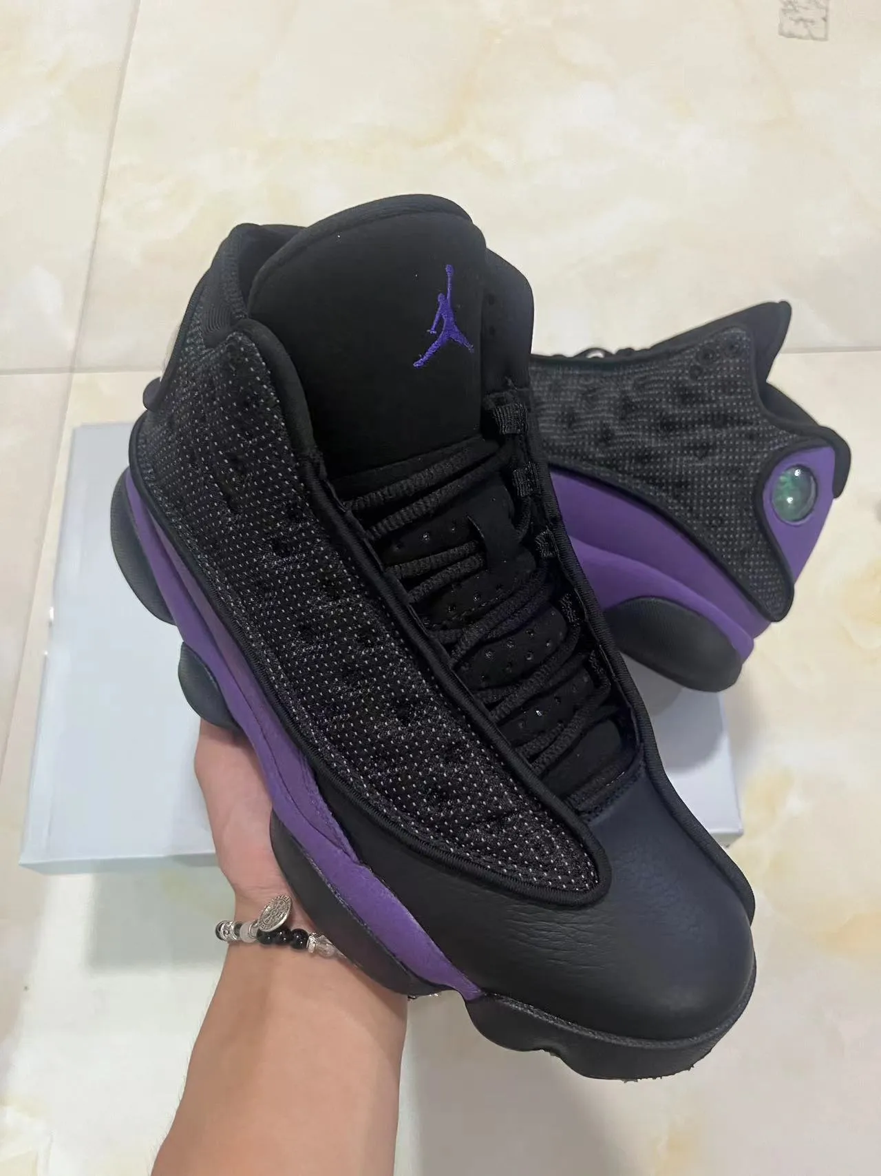 Air Jordan 13 أحذية كرة السلة أسود وبنفسجي 2